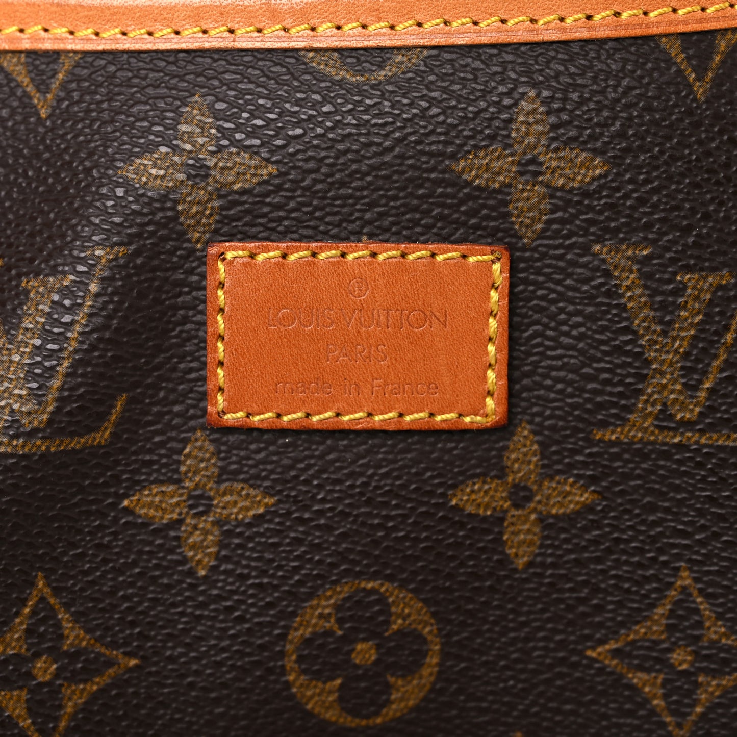 Monogram Saumur 35