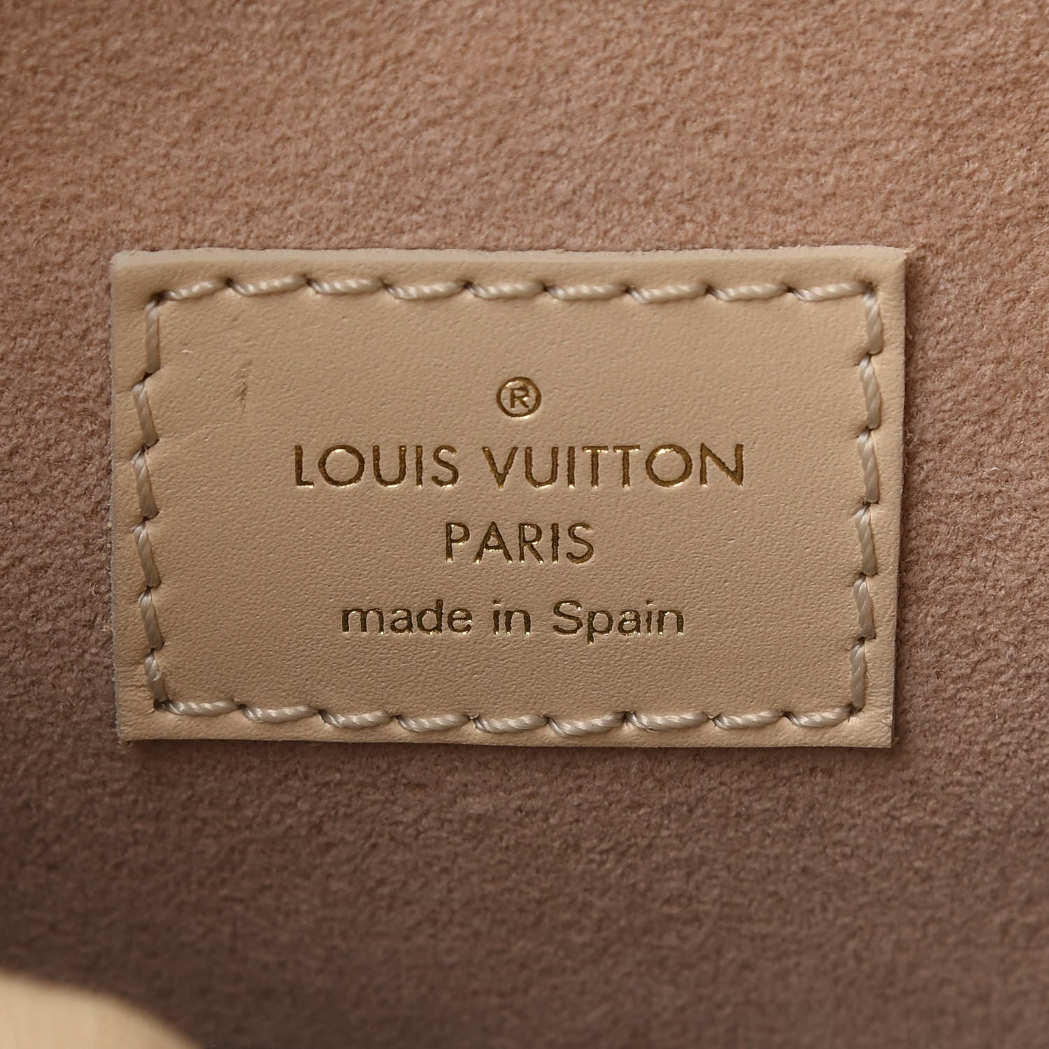 Louis Vuitton Empreinte Montsouris PM Creme 6 of 10