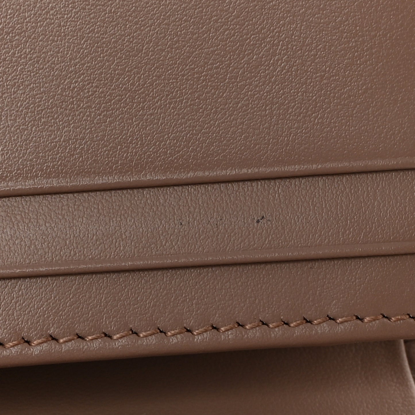 Calfskin Matelasse GG Marmont Card Case Wallet Porcelain Rose