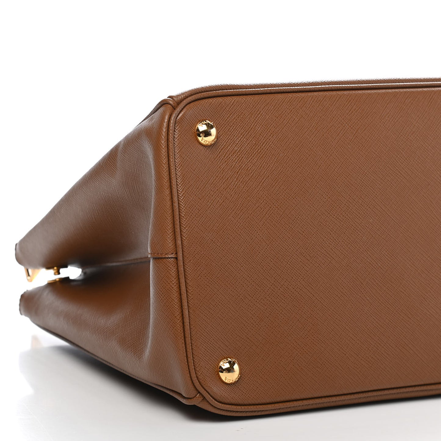 Saffiano Lux Large Galleria Double Zip Tote Caramel