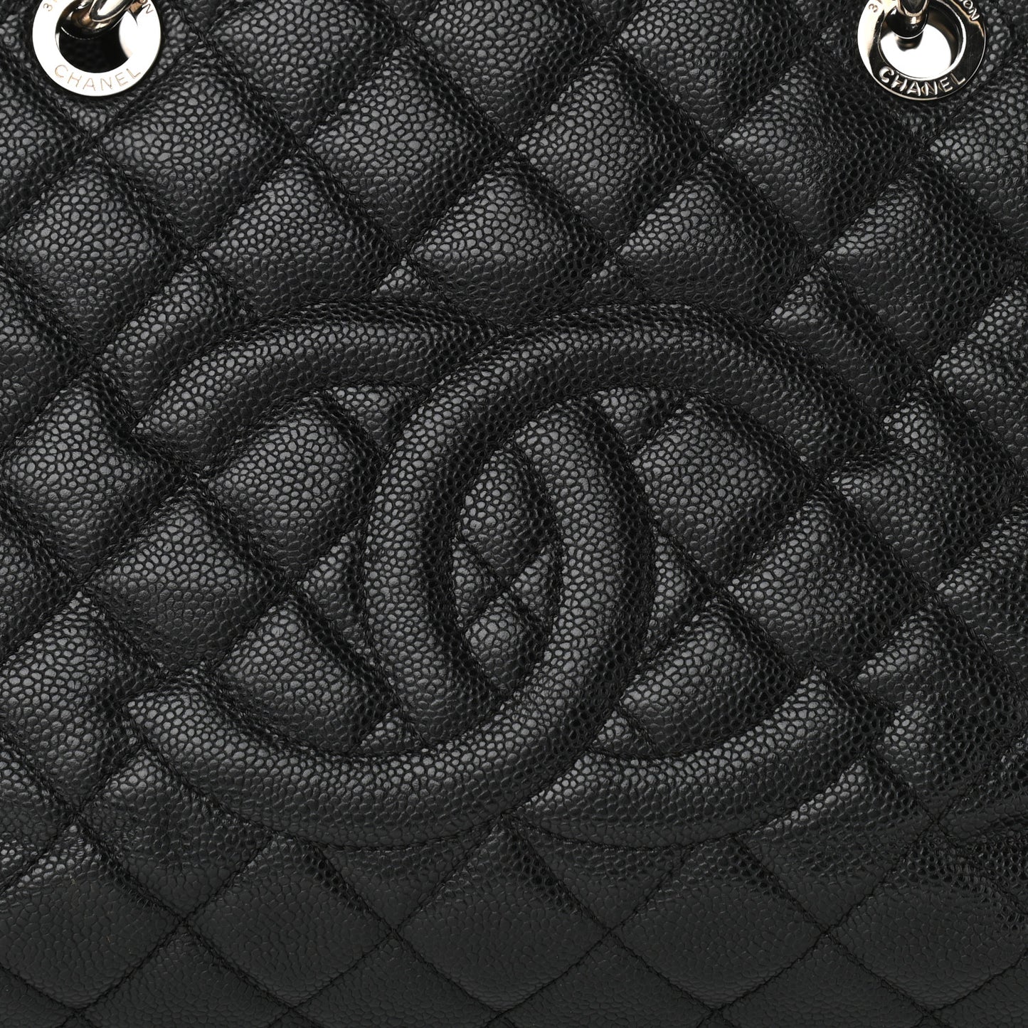 Caviar Quilted XL Grand Shopping Tote GST Black
