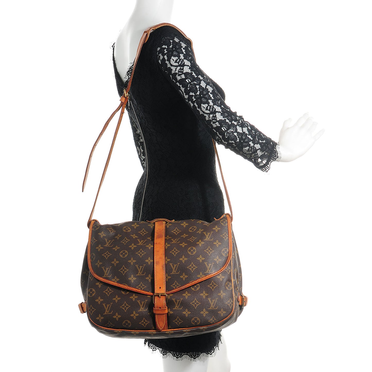 Monogram Saumur 35