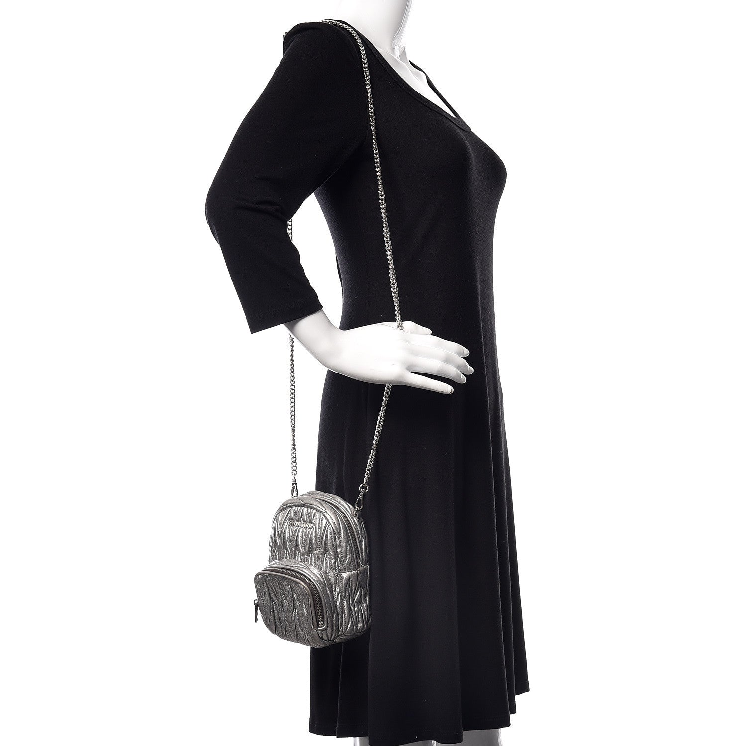 Miu Miu Metallic Nappa Matelasse Lux Mini Backpack Cromo 2 of 10