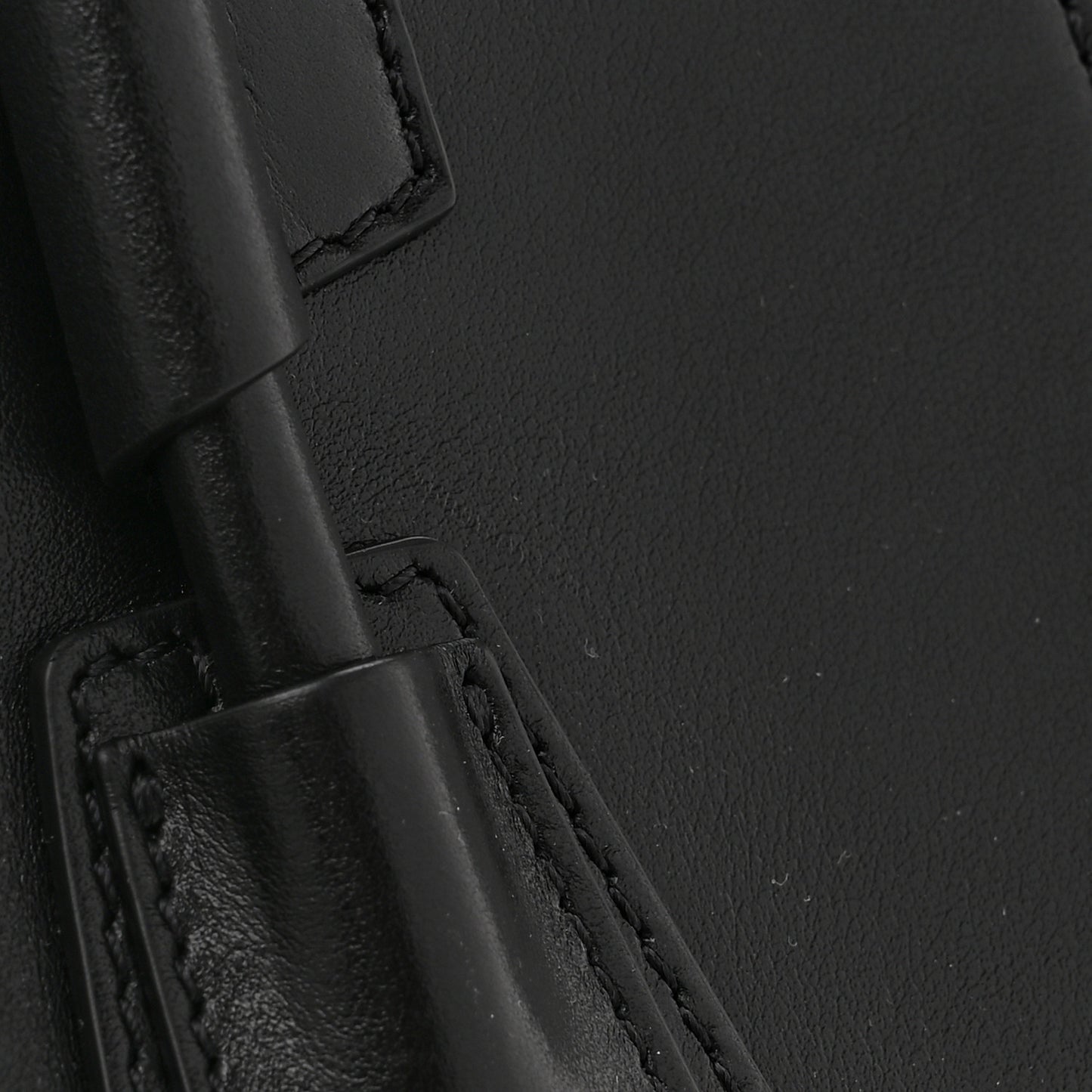 Box Calfskin Small Antigona Sport Top Handle Bag Black