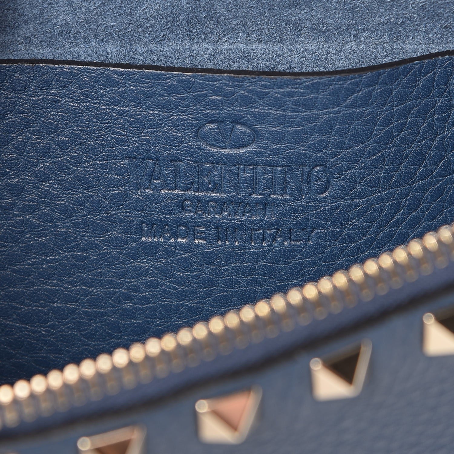Valentino Garavani Pebbled Calfskin Rockstud Chain Pouch Shoulder Bag Peacock 8 of 9
