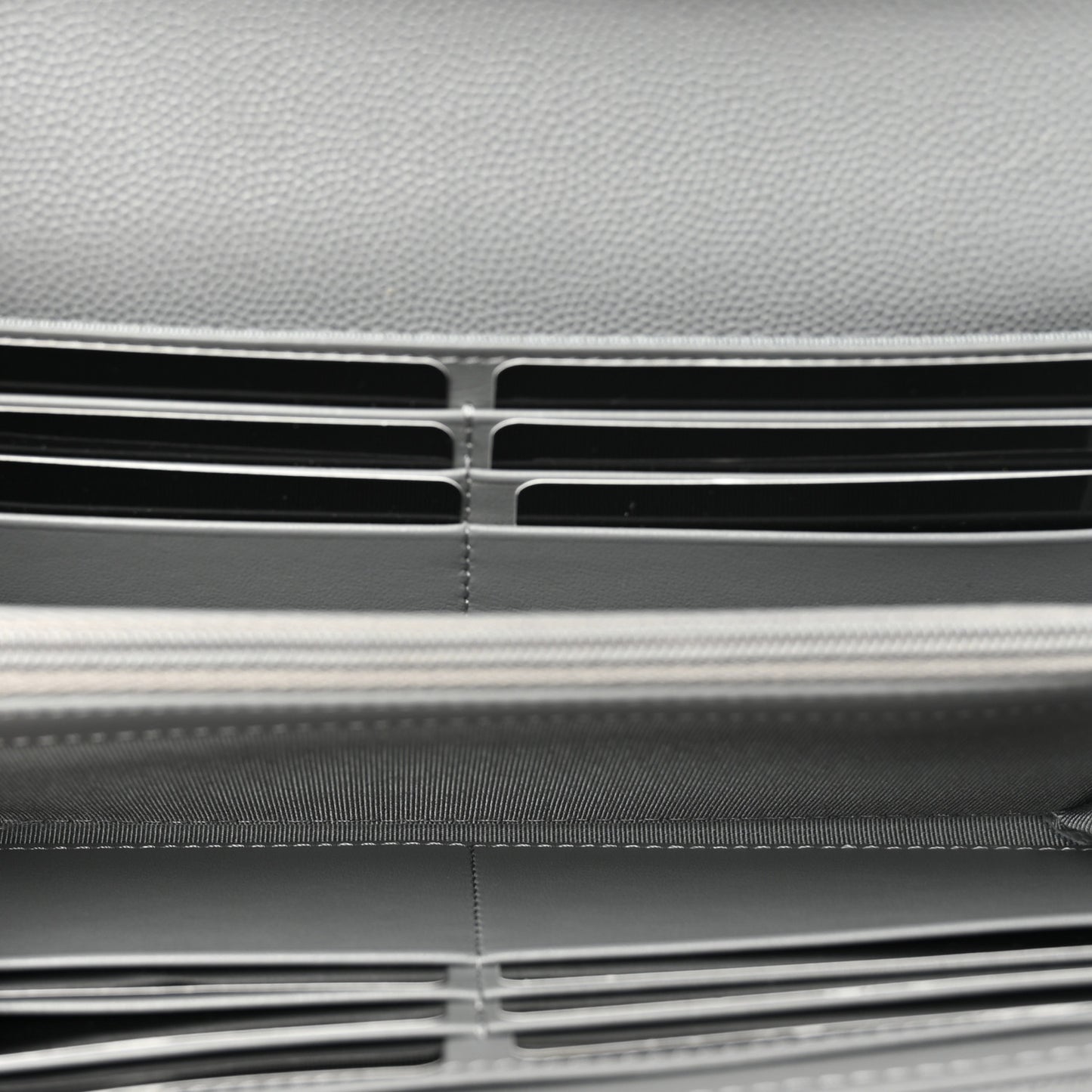 Caviar Quilted Large Gusset Flap Wallet Grey