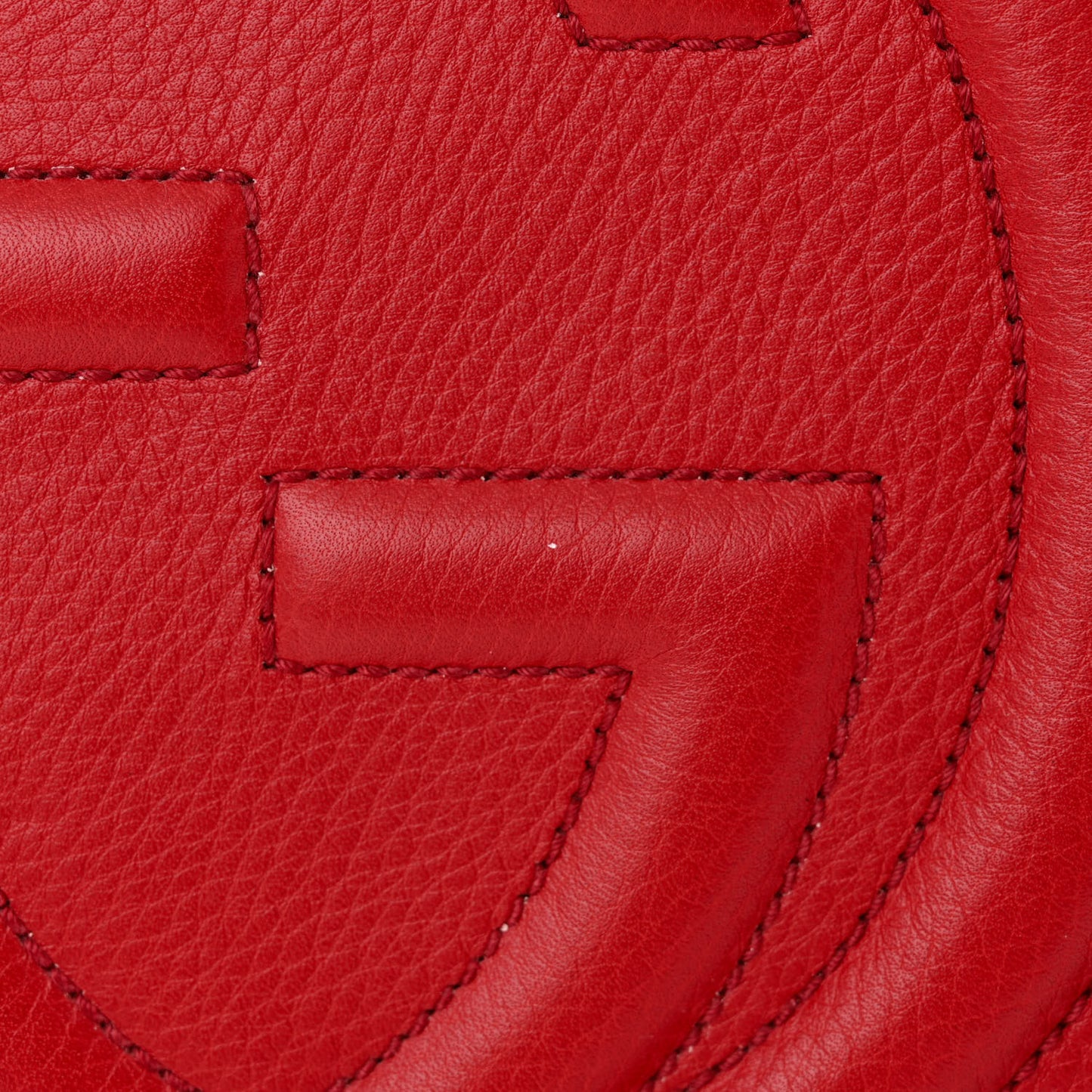 Pebbled Calfskin Medium Soho Chain Shoulder Bag Tabasco Red