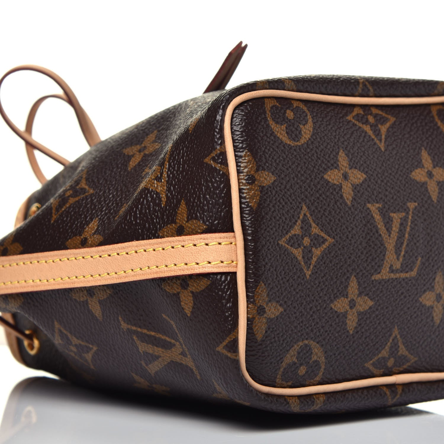 Louis Vuitton Monogram Nano Noe 8 of 9