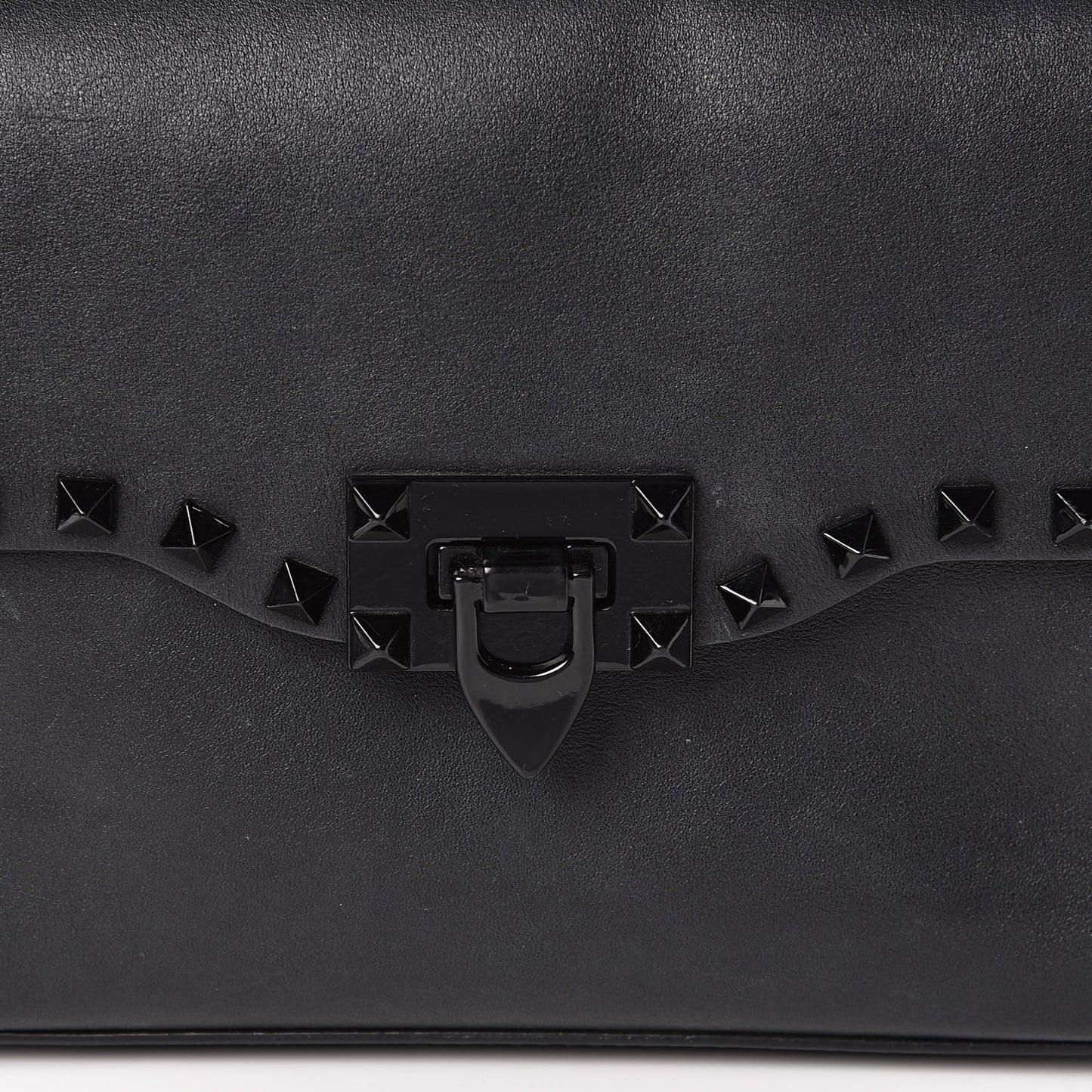Vitello Monochrome Medium Rockstud Flip Lock Crossbody Bag Black