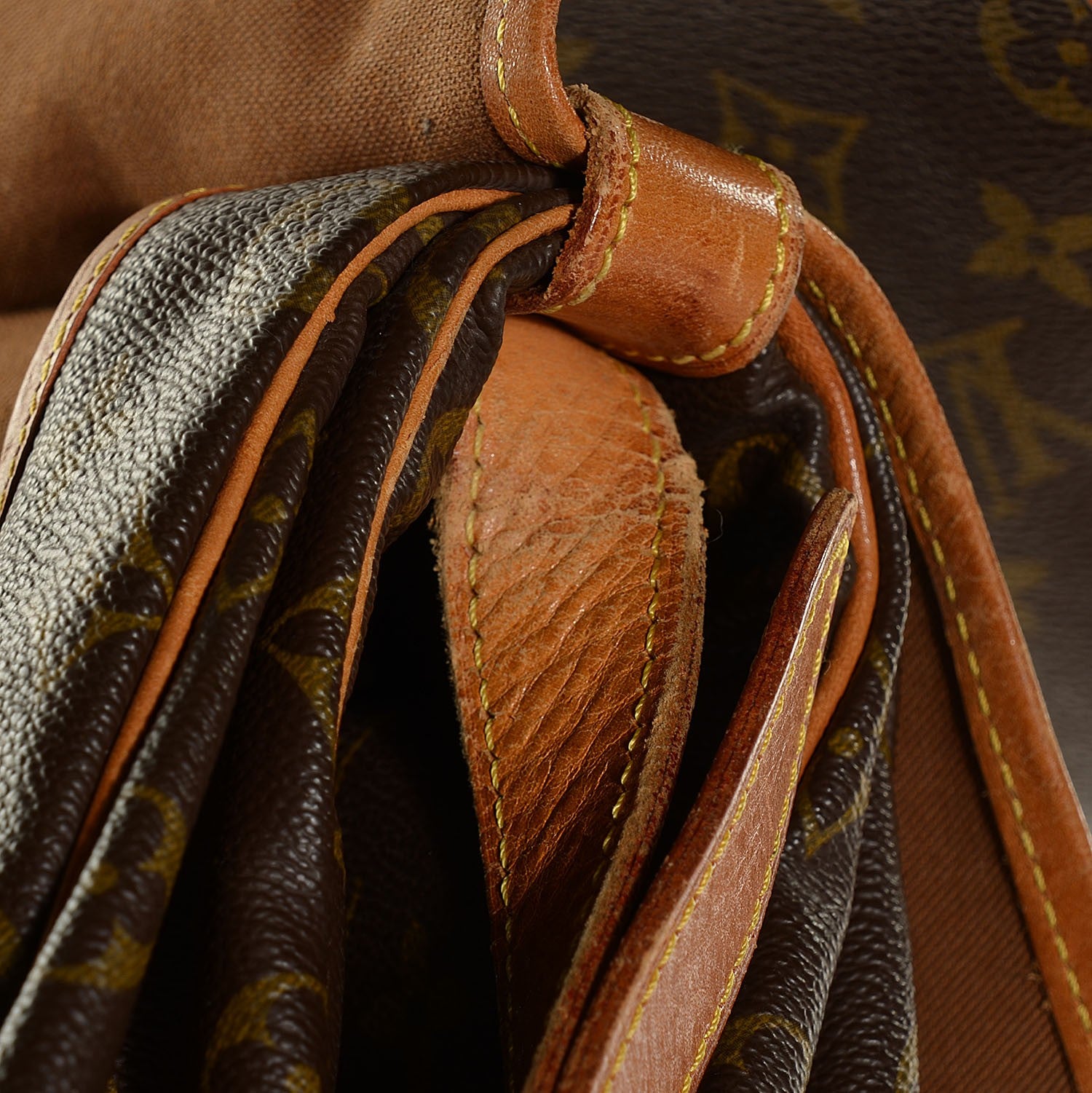 Louis Vuitton Monogram Saumur 43 8 of 10