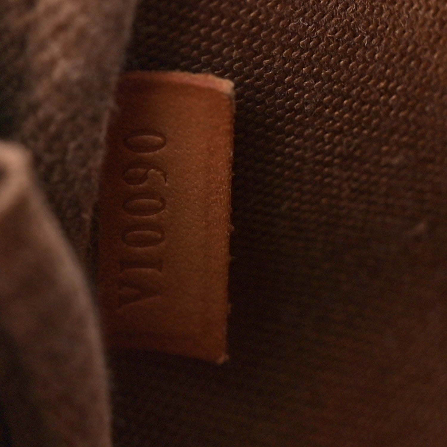 Louis Vuitton Monogram Pochette Accessories 6 of 9