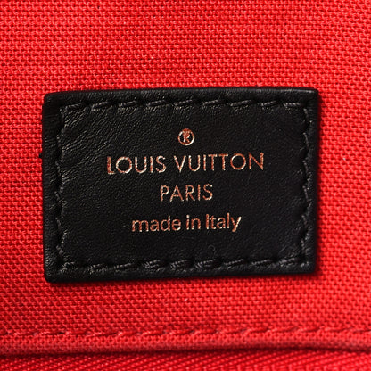 Louis Vuitton Reverse Monogram Giant Onthego MM 6 of 11