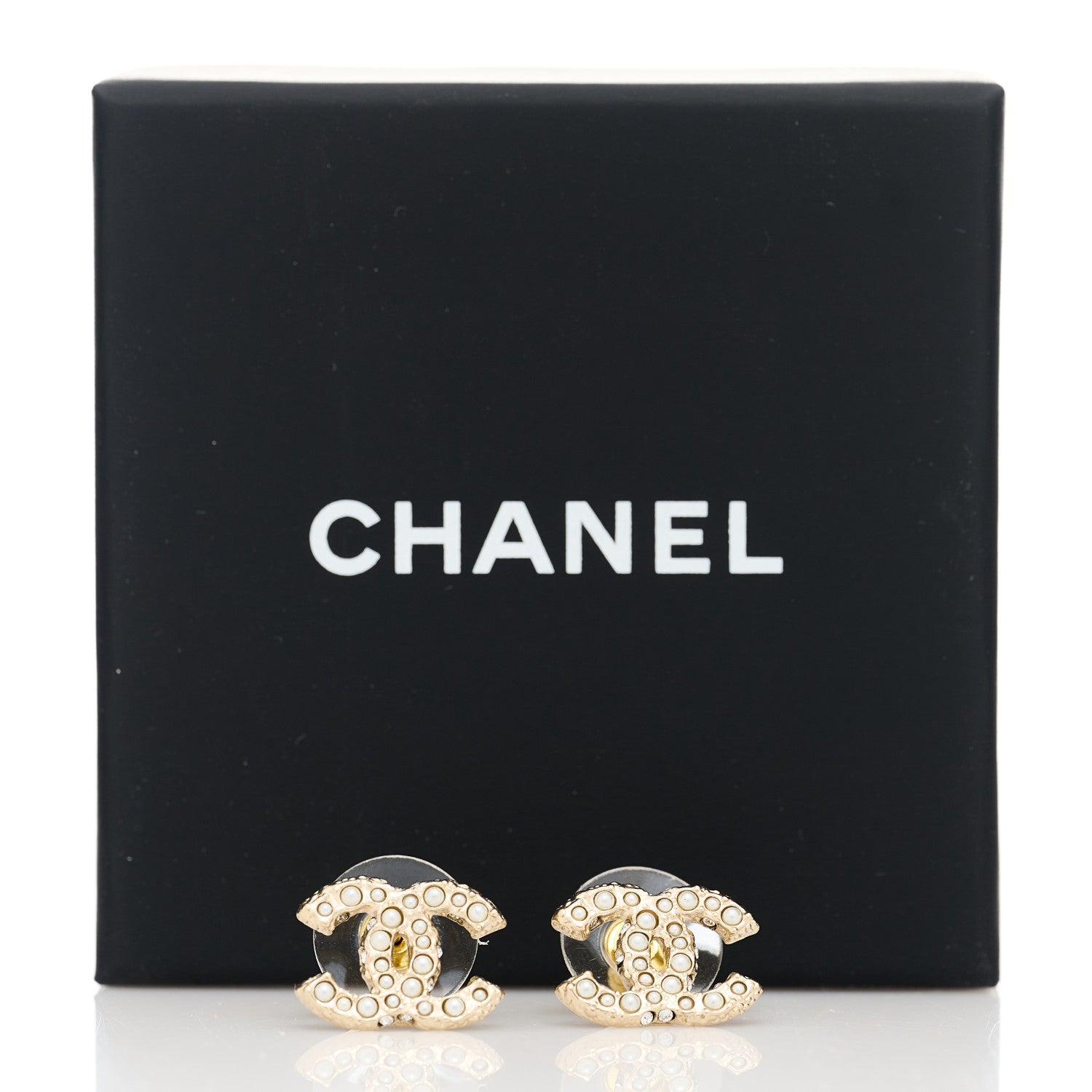 Chanel Pearl Studded CC Earrings Gold 5 of 5