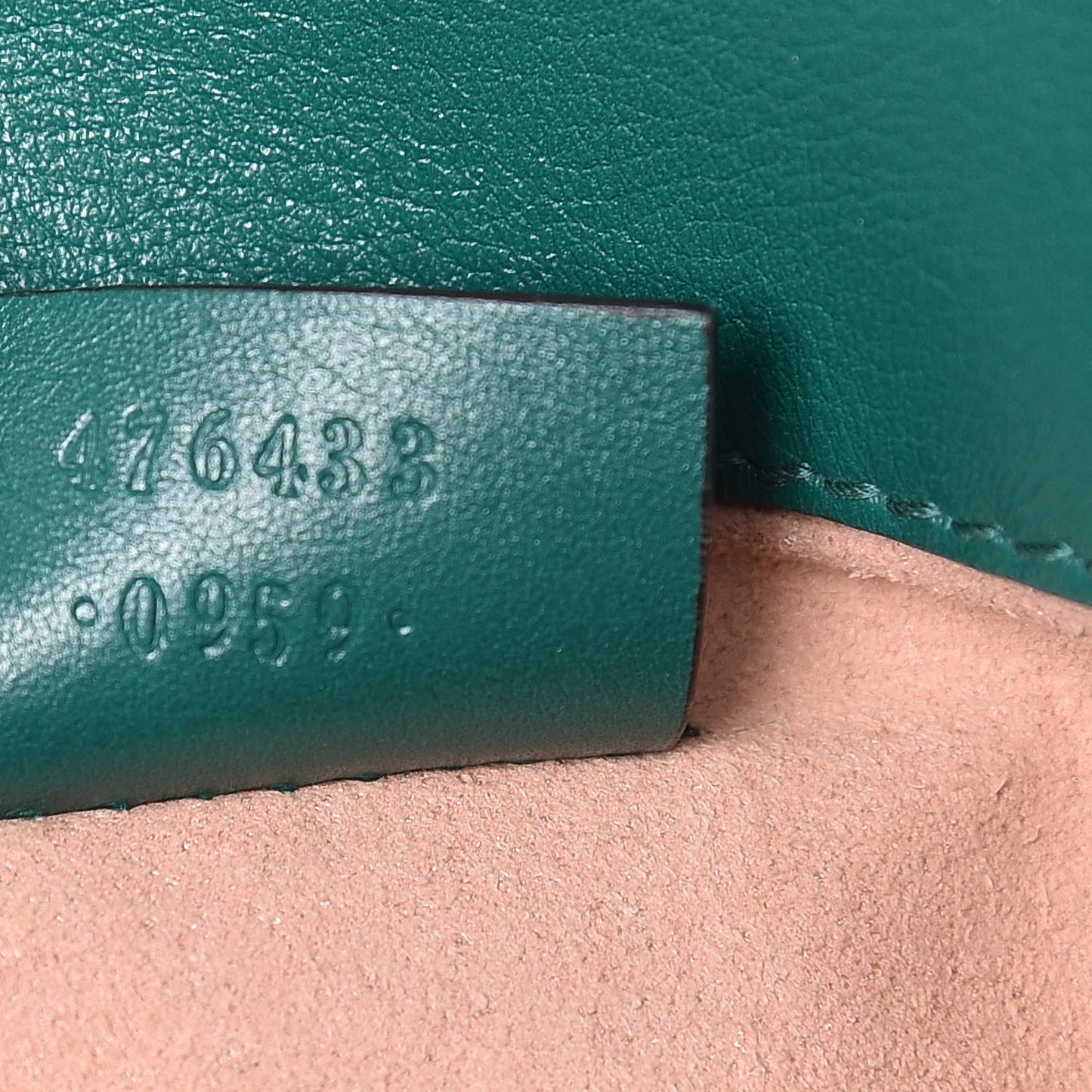 Calfskin Matelasse Super Mini GG Marmont Shoulder Bag Emerald Green