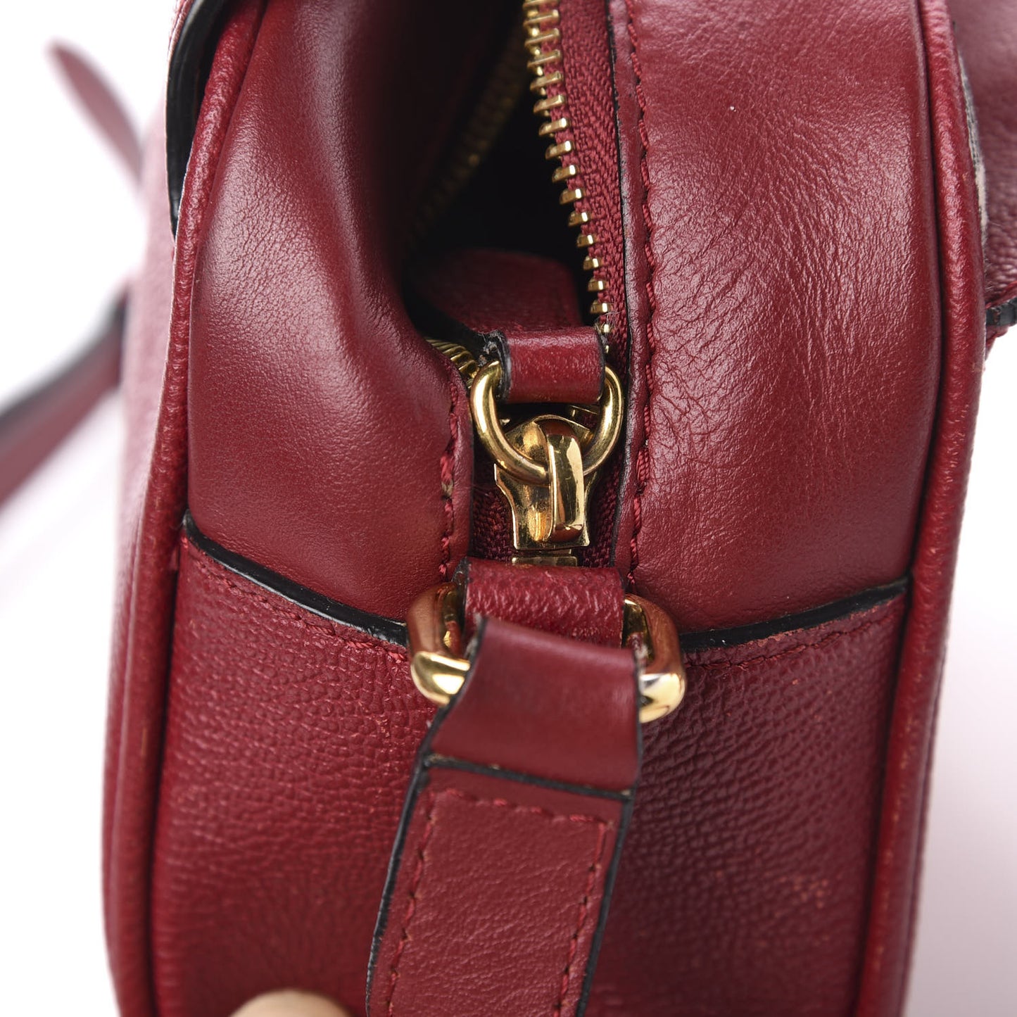 Soft Grain Calfskin Small Buckle Zip Bag Parade Red