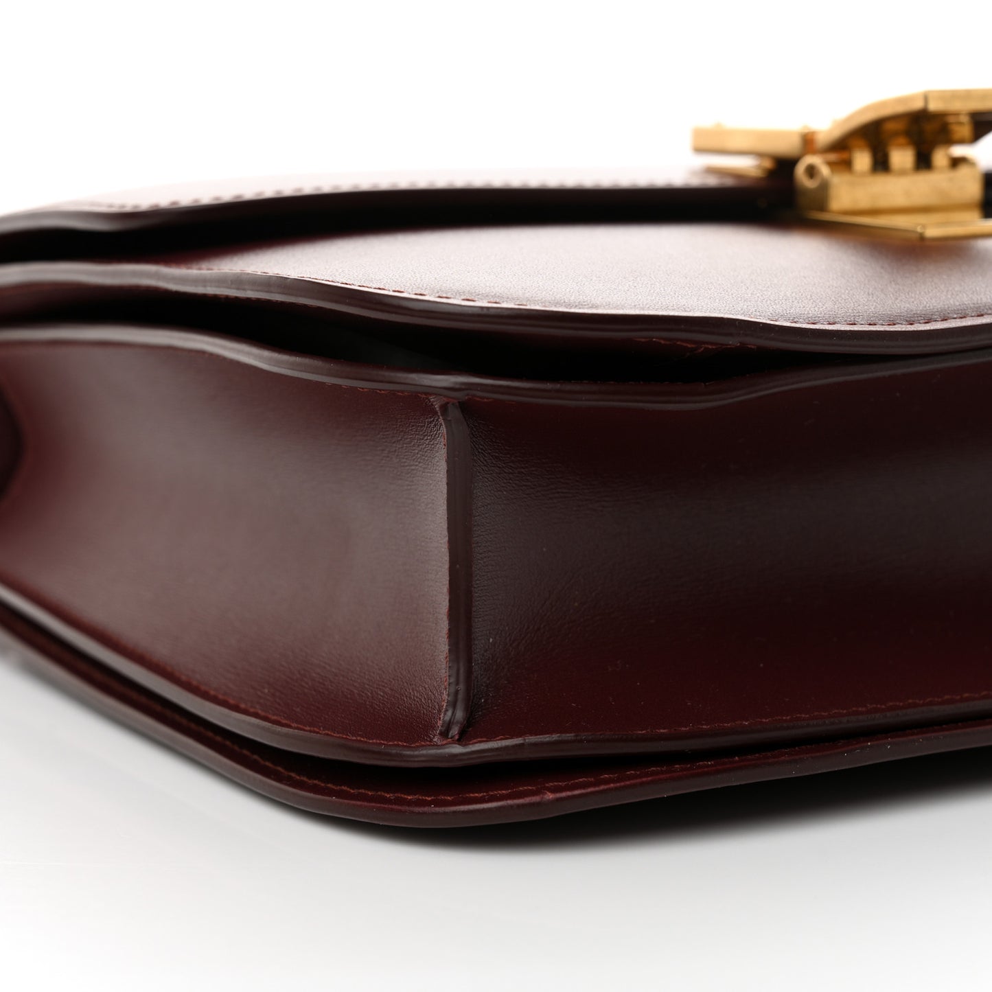 Box Calfskin Medium Classic Box Flap Bag Burgundy