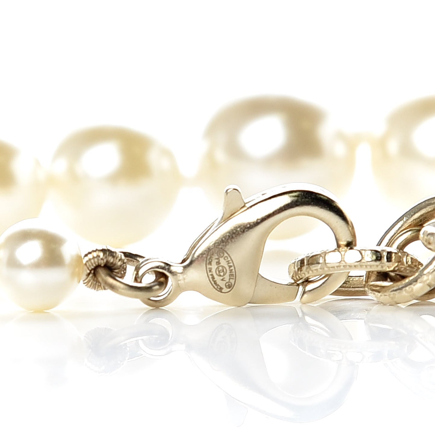 Crystal Pearl CC Bracelet Gold