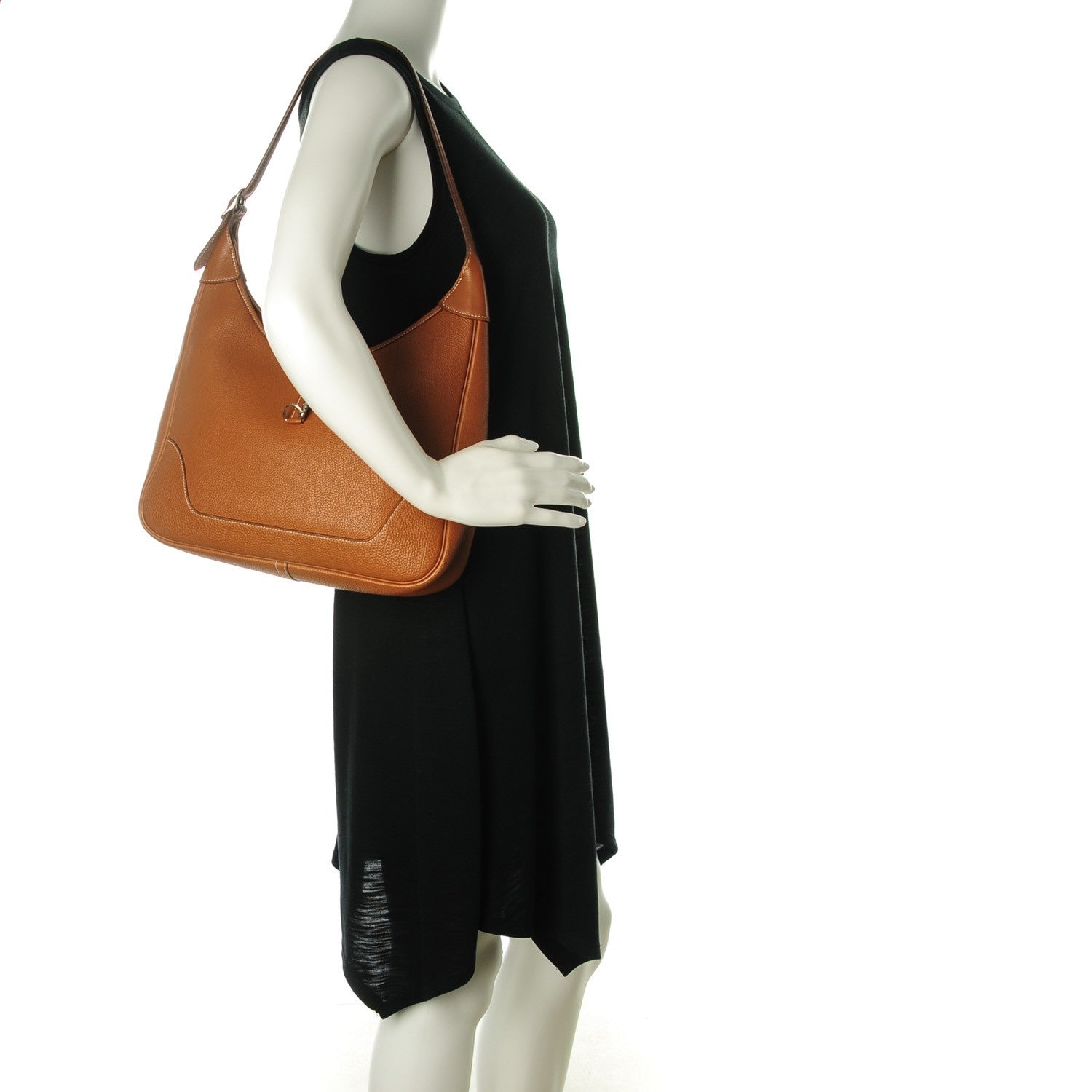 Hermes Togo Trim II 31 Hobo Gold 2 of 13