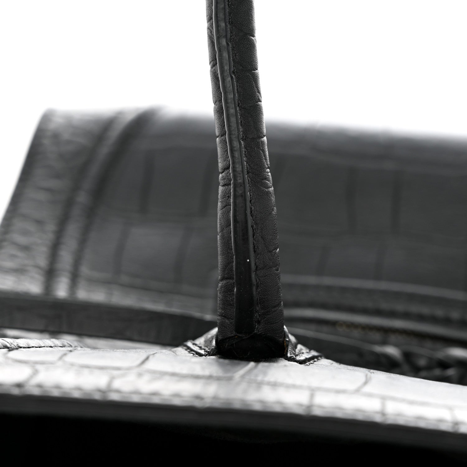Celine Calfskin Crocodile Embossed Medium Phantom Luggage Black 15 of 17