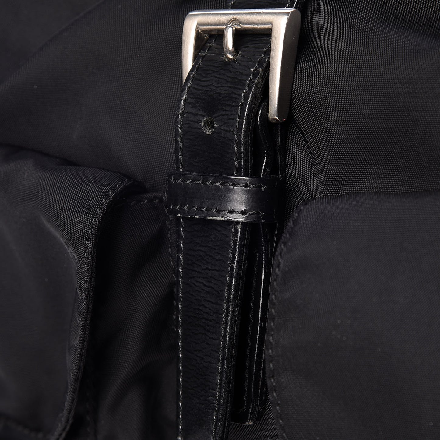 Nylon Vela Medium Backpack Black