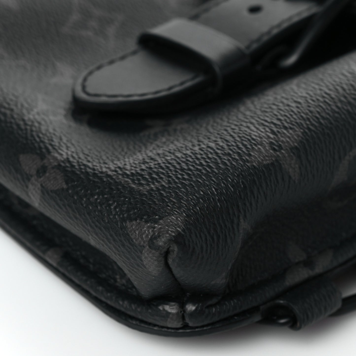 Monogram Eclipse Saumur Slingbag Black