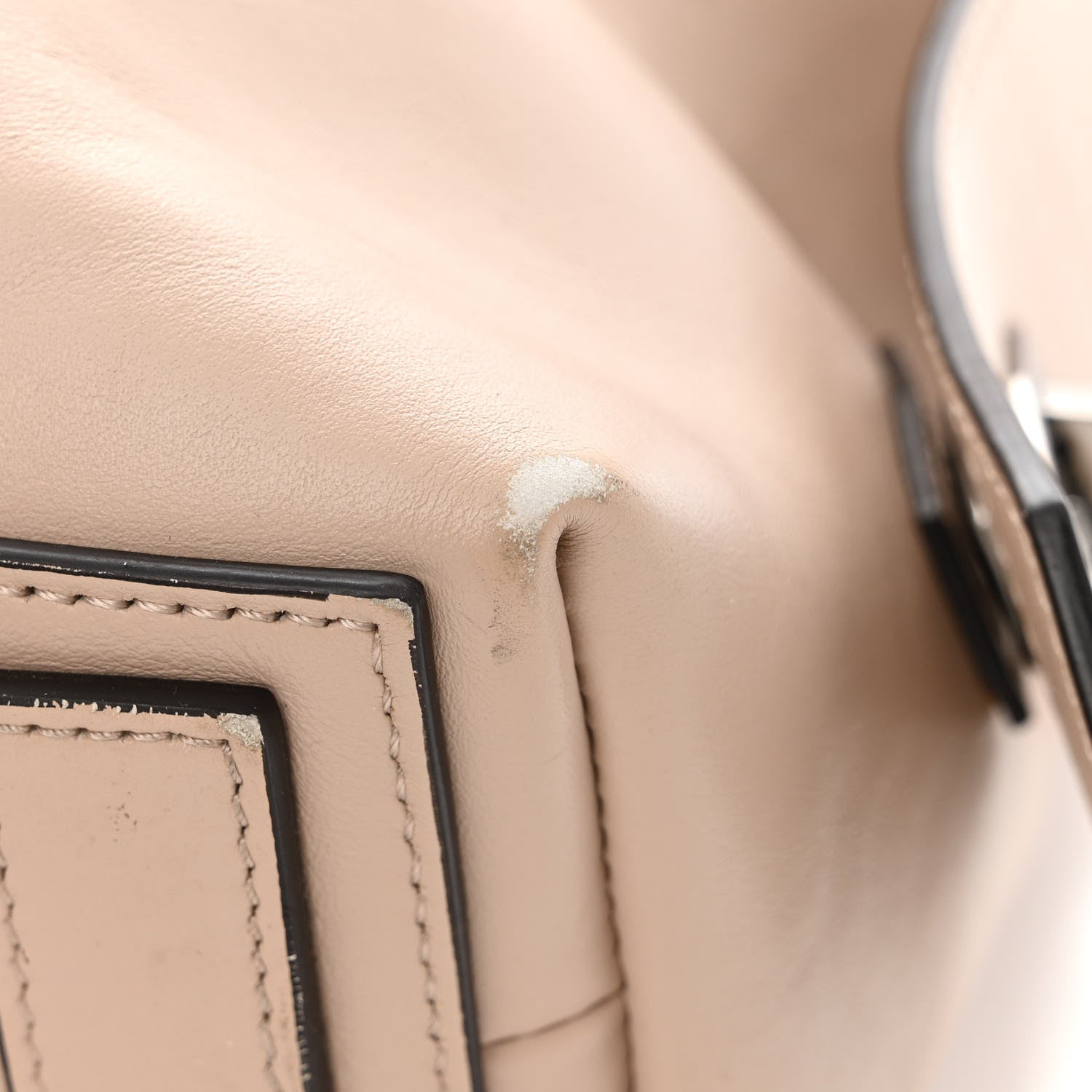 Givenchy Soft Calfskin Medium Soft Antigona Dune 15 of 18