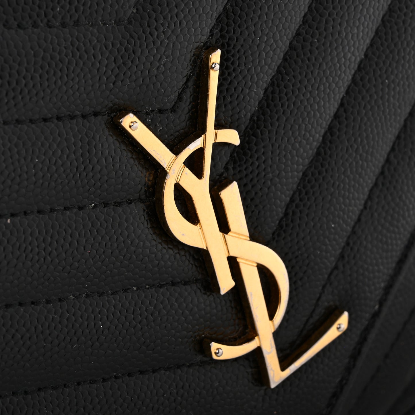 Grain De Poudre Matelasse Chevron Monogram Chain Wallet Black