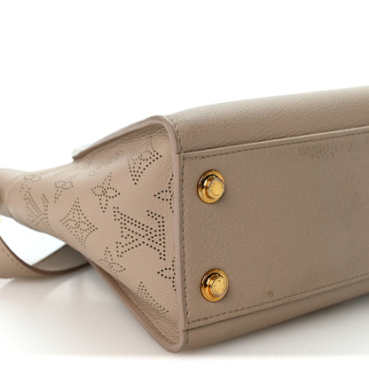 Louis Vuitton Mahina On My Side PM Galet 7 of 13