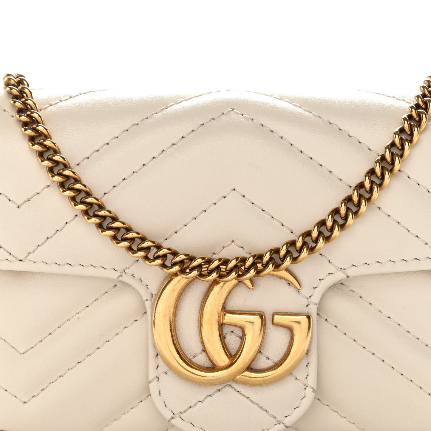 Calfskin Matelasse Super Mini GG Marmont Shoulder Bag White