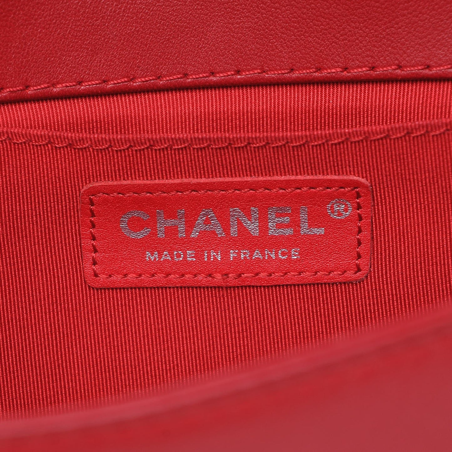Lambskin Quilted Medium Boy Flap Black Red