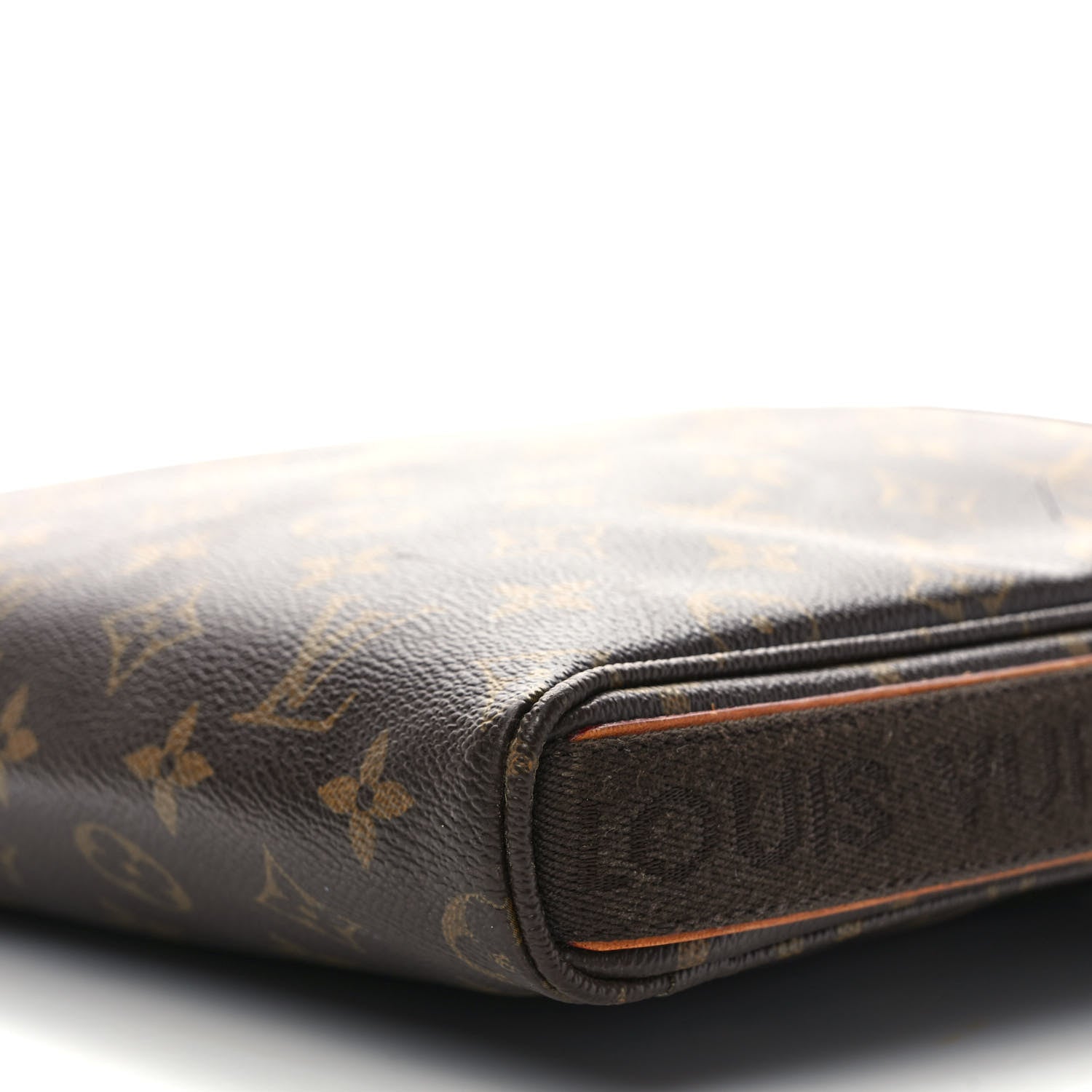 Louis Vuitton Monogram Trotteur Beaubourg 8 of 10