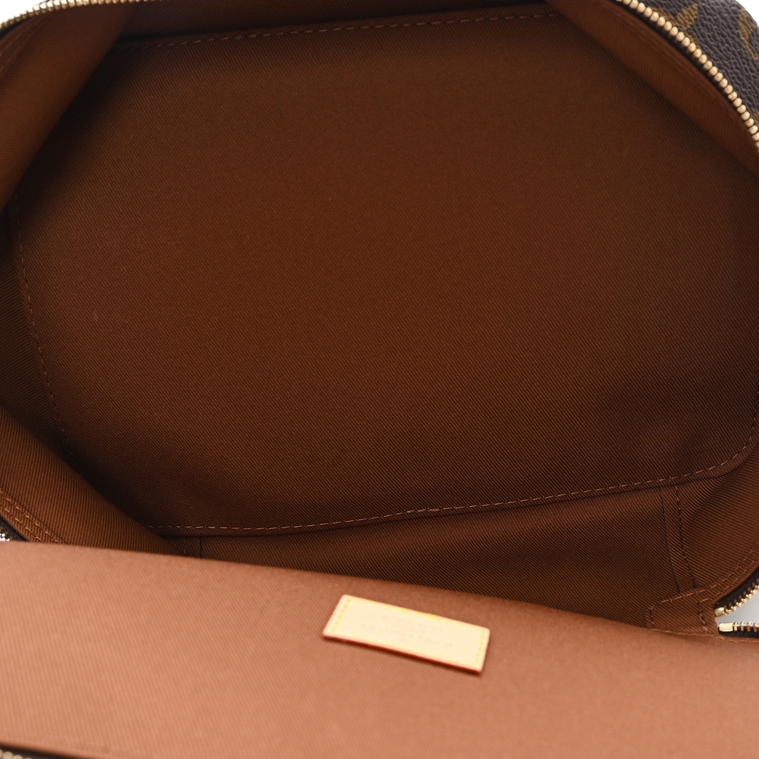 Louis Vuitton Monogram Packing Cube MM 5 of 7