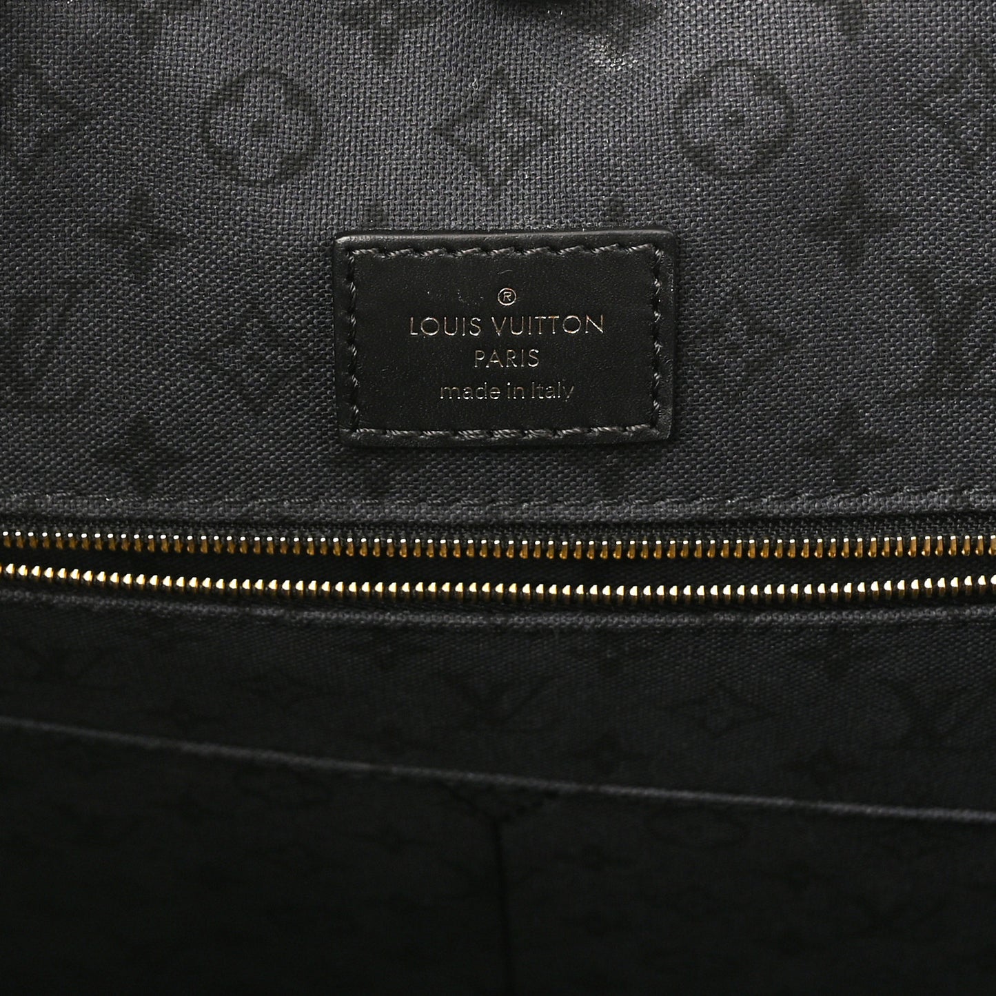 Monogram Giant Crafty Onthego GM Creme Rouge Black