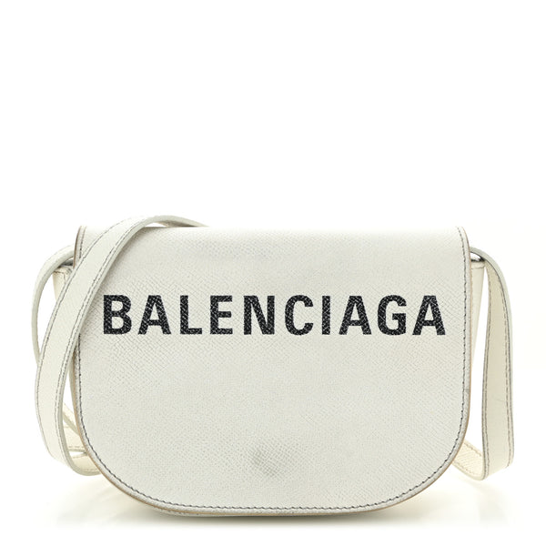 BALENCIAGA バレンシアガ 白レザーショルダーバッグ Day Balenciaga Grained Calfskin Logo Print Ville Day Bag XS White