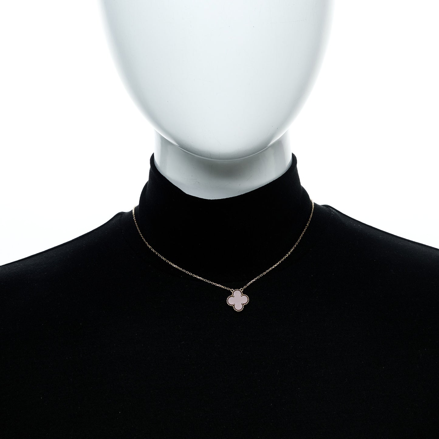 18K Yellow Gold Carnelian Vintage Alhambra Pendant Necklace