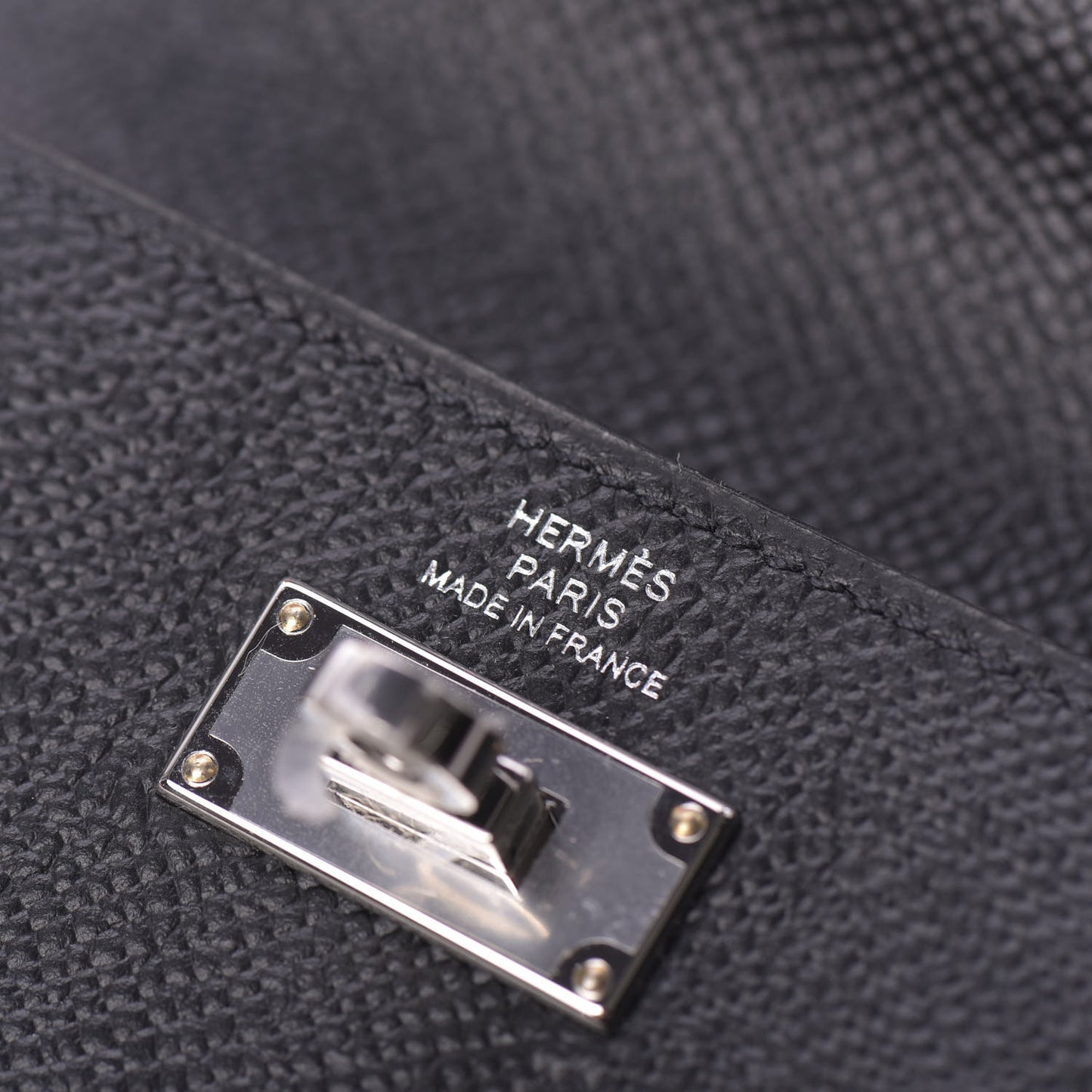 Epsom Kelly Pocket Compact Wallet Black