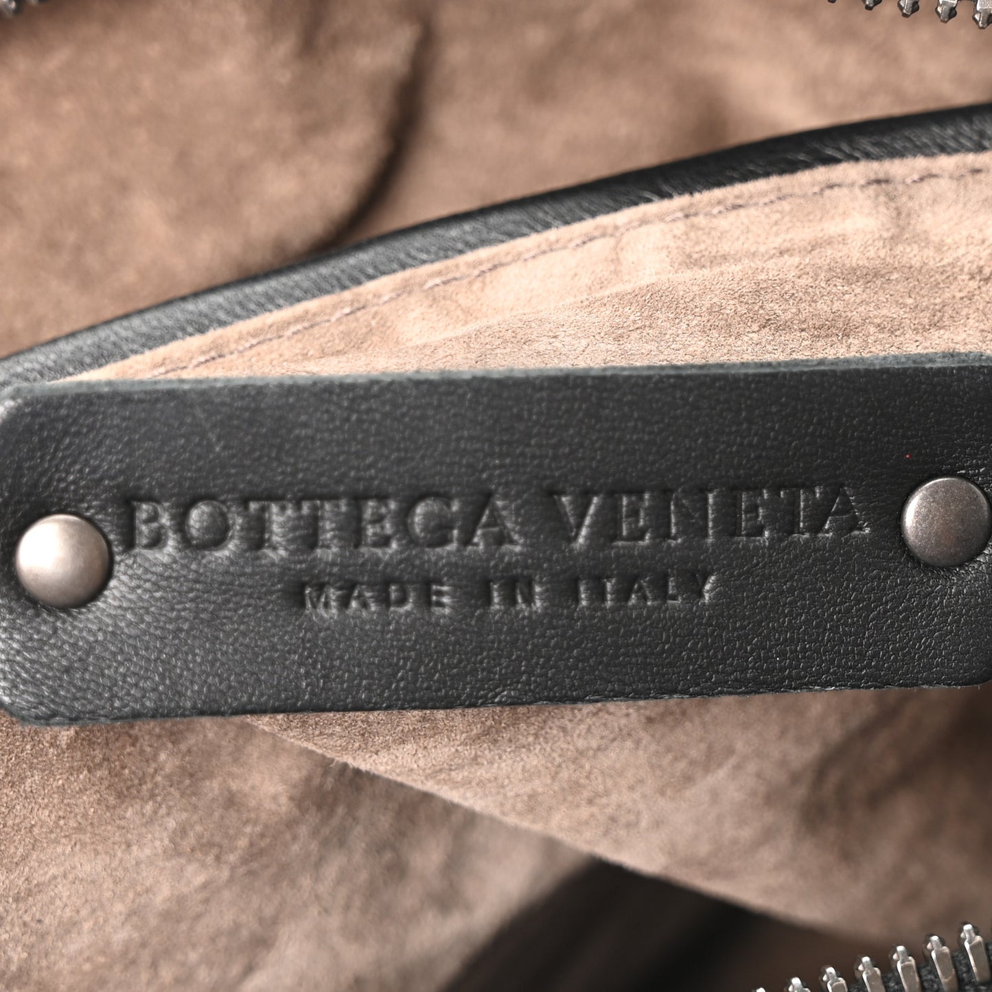 Nappa Intrecciato Boston Black