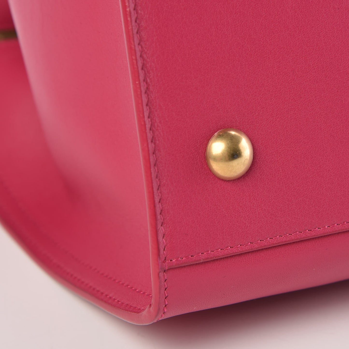 Calfskin Small Classic Y Cabas Fuchsia