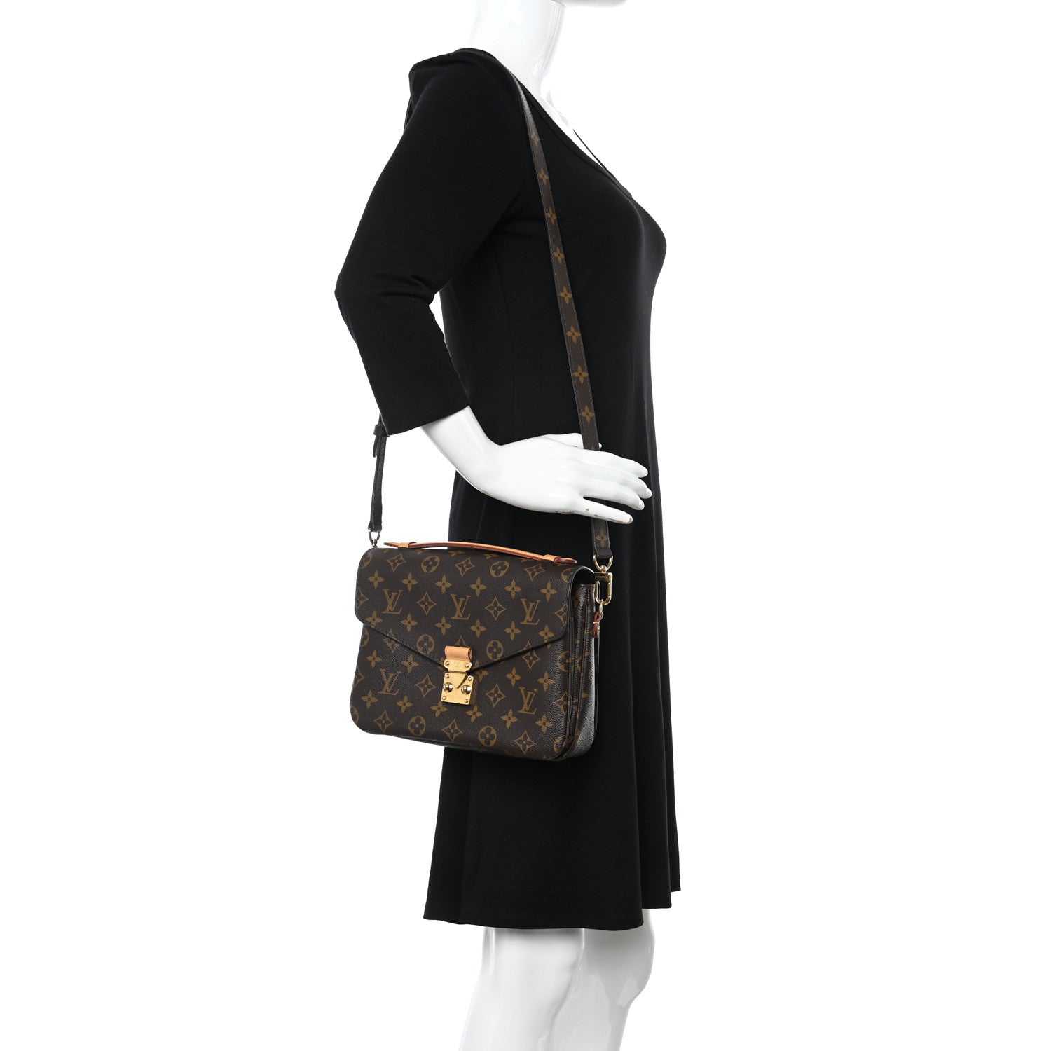 Louis Vuitton Monogram Pochette Metis 2 of 14
