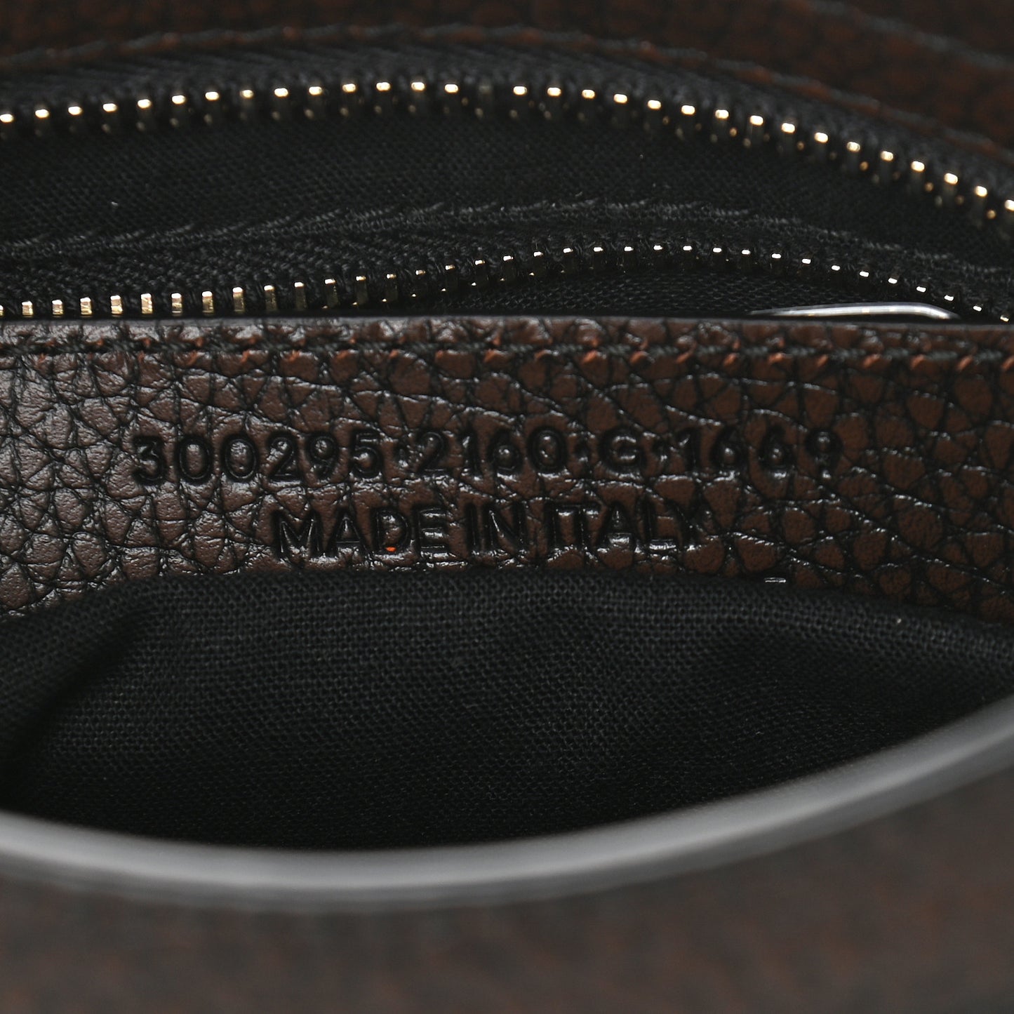 Vibrato Calfskin Classic Silver Hardware Mini City Marron