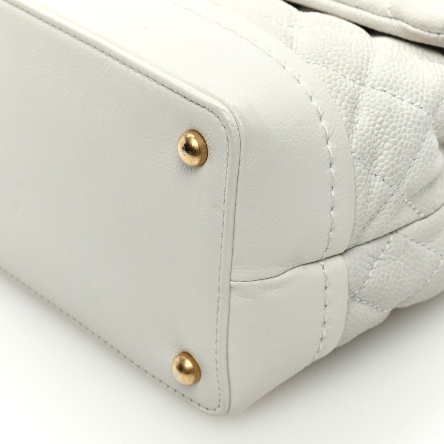 Chanel Iridescent Caviar Quilted Medium Globe Trotter Flap White 10 of 14