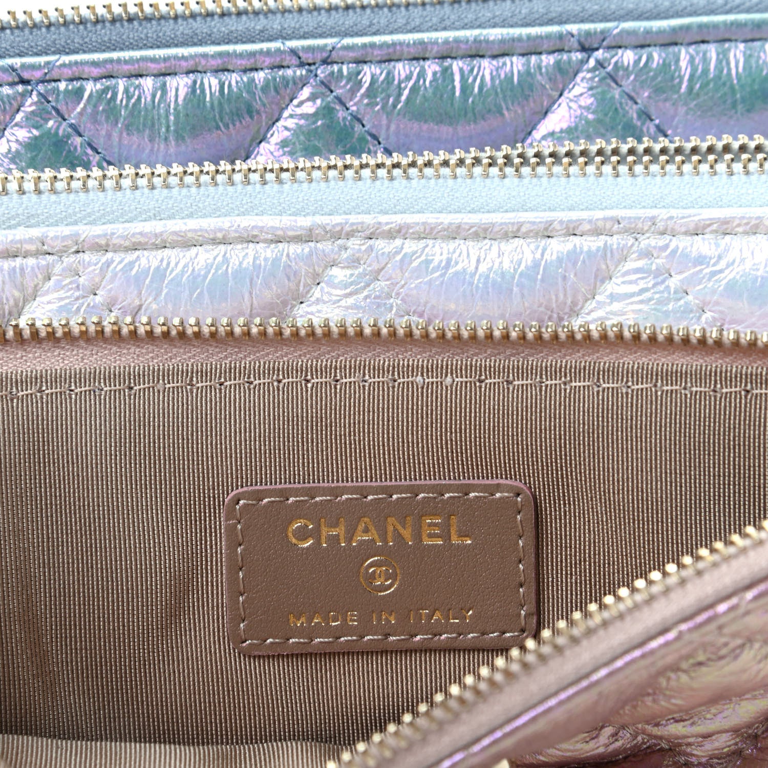 Chanel Iridescent Crumpled Calfskin Trio Cosmetic Case Blue Pink Ivory 11 of 12
