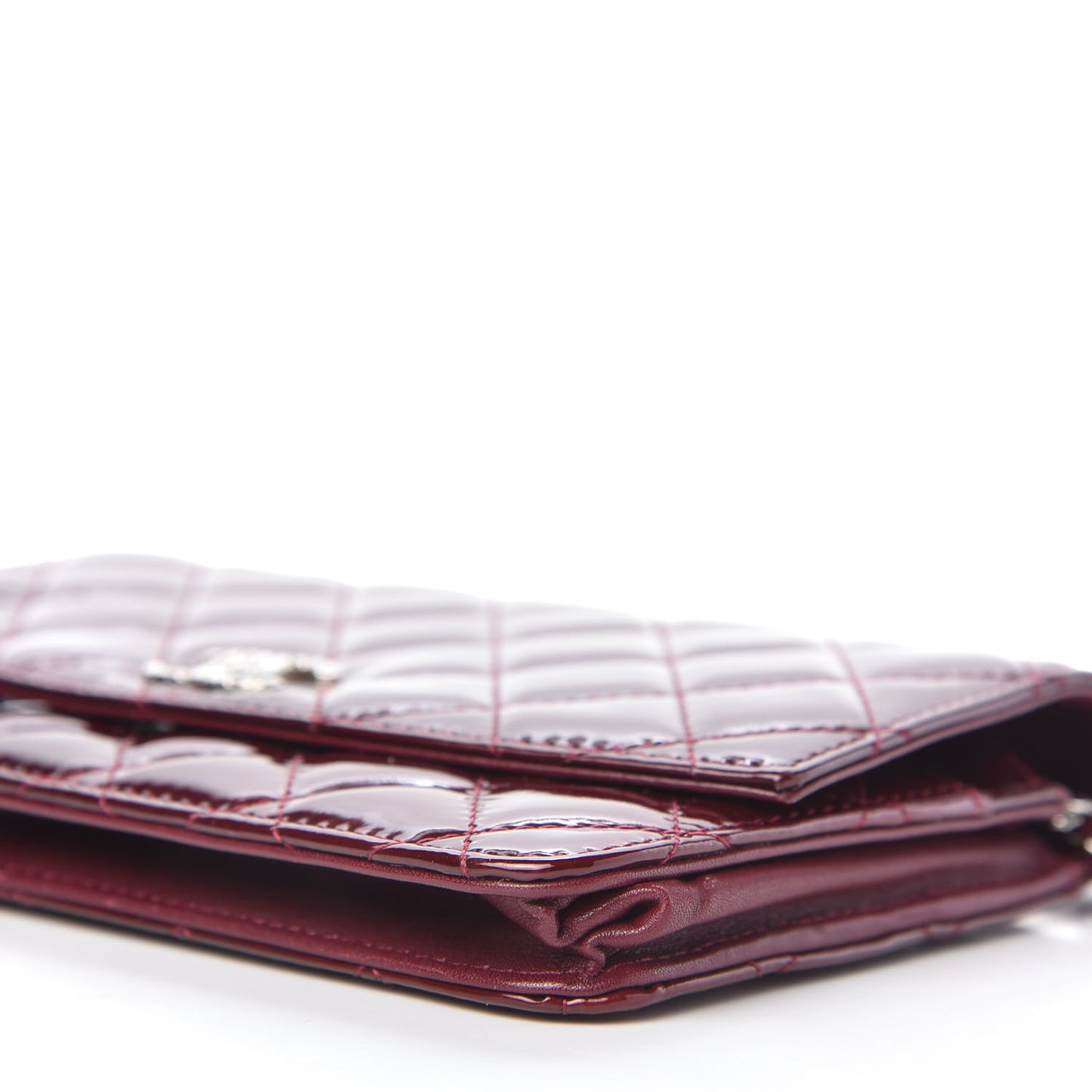 Patent Quilted Brilliant Wallet On Chain WOC Red