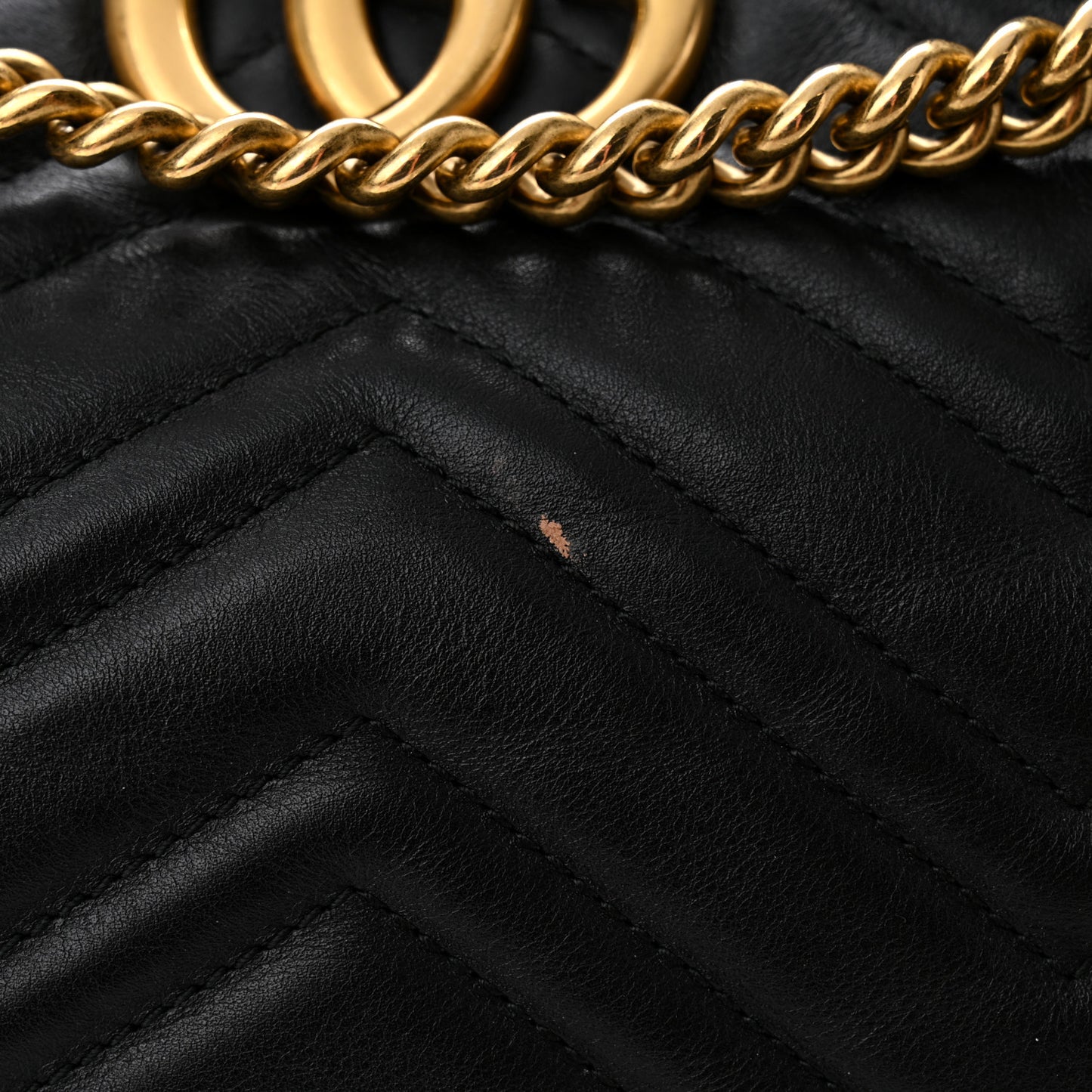Calfskin Matelasse Medium GG Marmont Shoulder Tote Bag Black