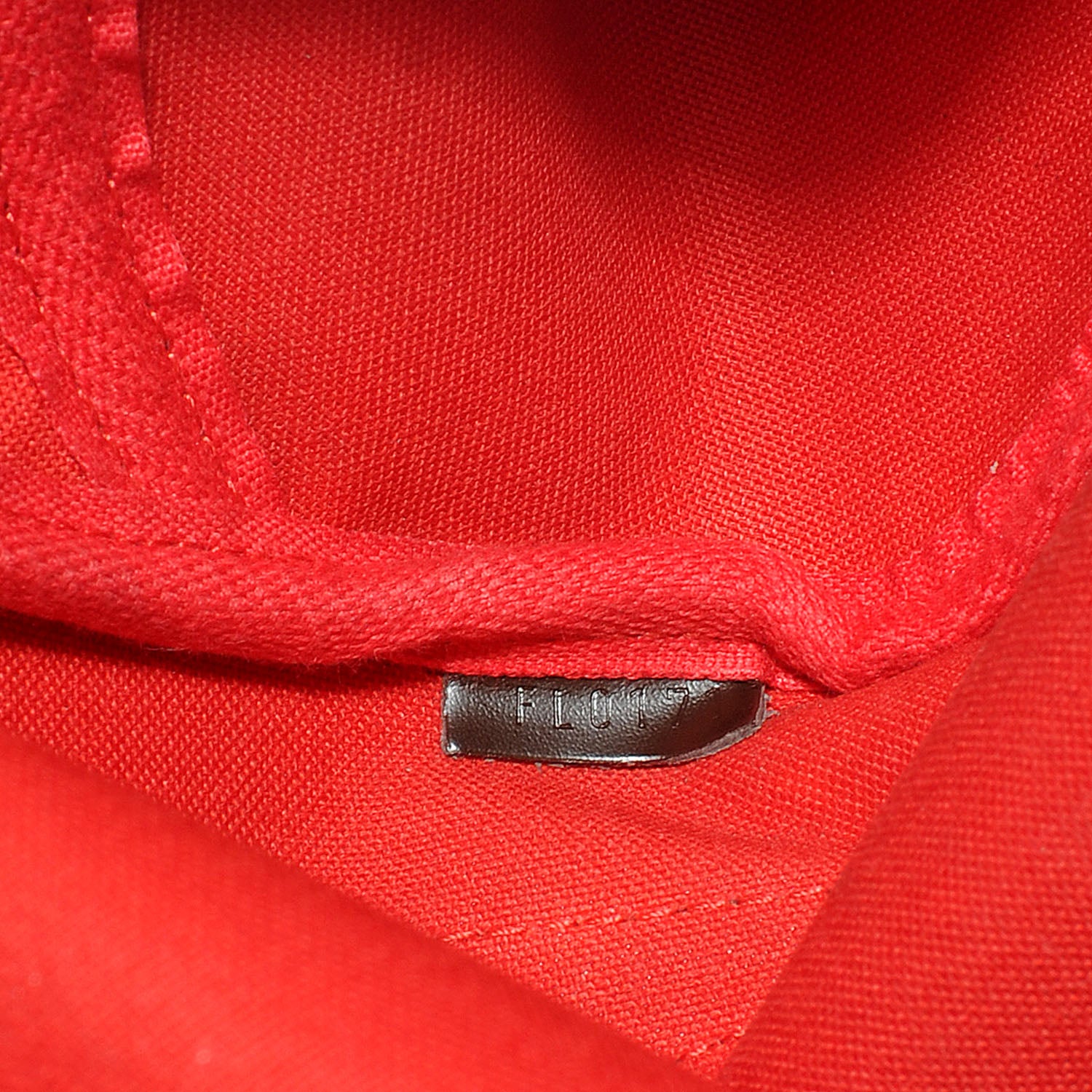 Louis Vuitton Damier Ebene Rivington GM 6 of 7