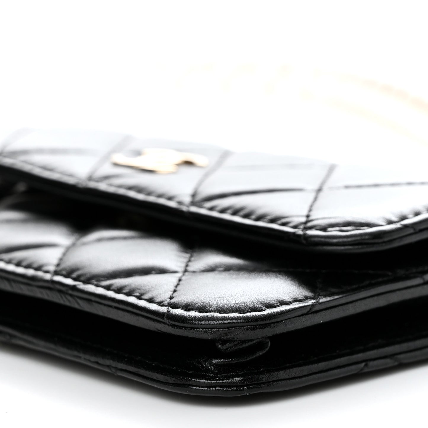 Calfskin Quilted Maxi Pearls Clutch With Chain Black