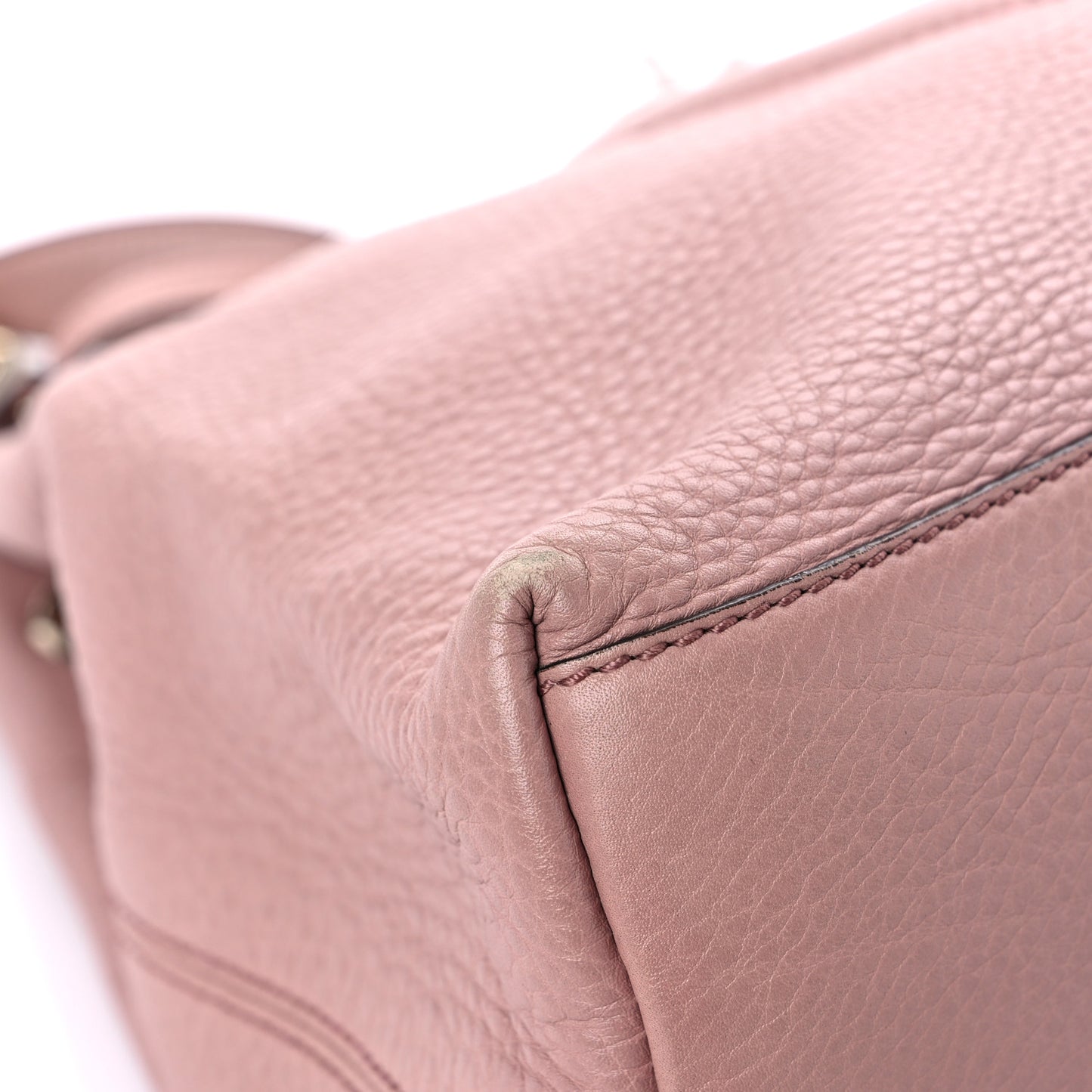 Pebbled Calfskin Medium Soho Chain Shoulder Bag Dark Cipria