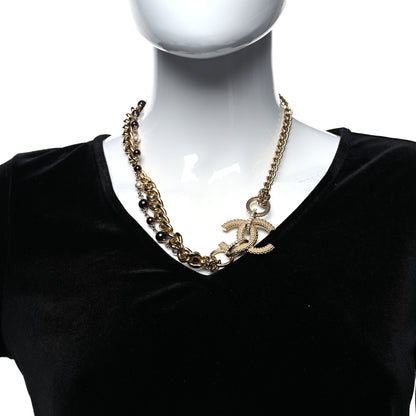 Chanel Crystal Pearl Beaded Metal Textured CC Chain Link Necklace Gold White Black 2 of 5