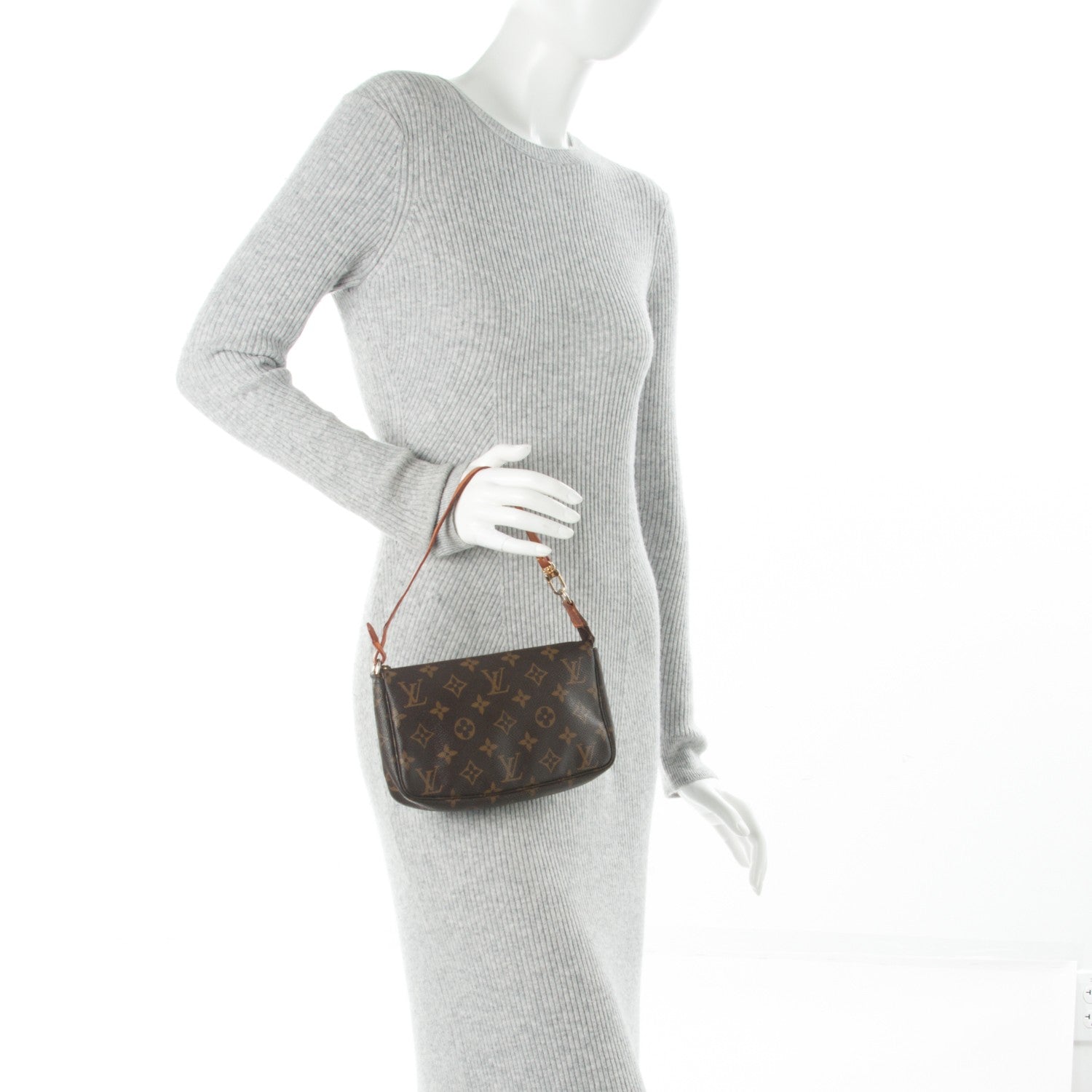Louis Vuitton Monogram Pochette Accessories 2 of 8