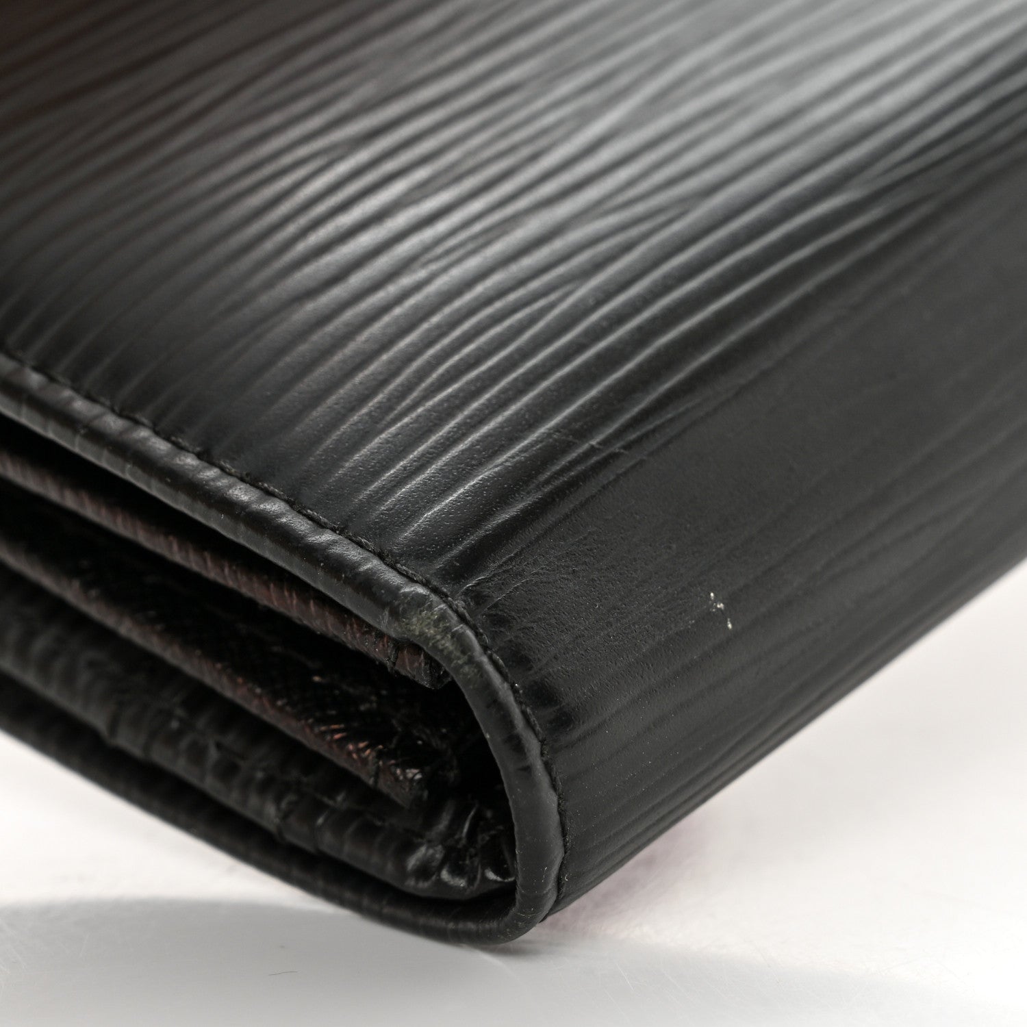Louis Vuitton Epi Porte Tresor International Wallet Black 9 of 10